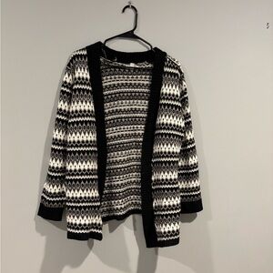 Croft & Barrow Black and White Patterned Women's Sweater - Petite Large